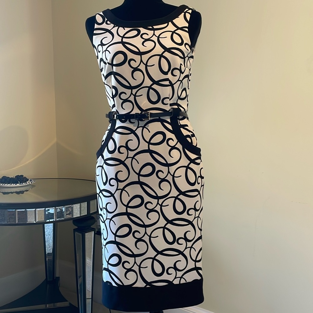 London Times Dress size 4